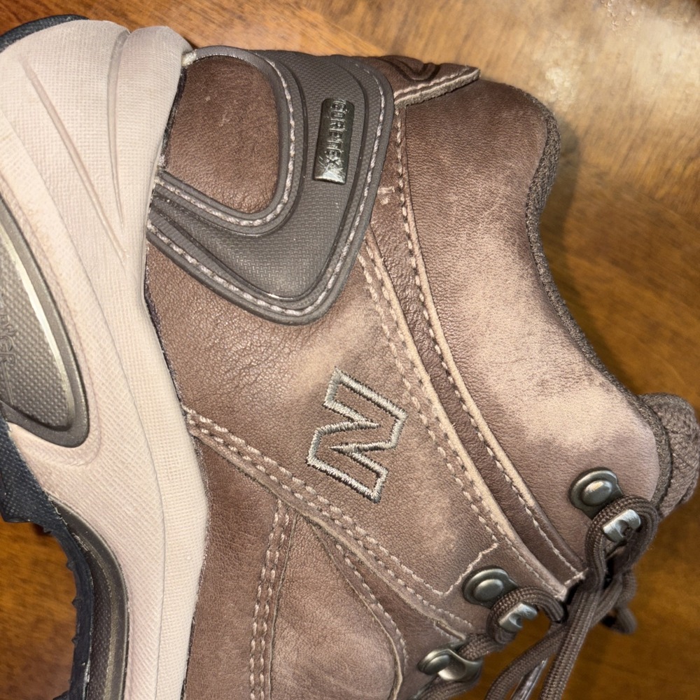 New Balance Women's Hiking Boot with Gortex WW978GT Size 9.5 Medium Brown No Ins - Picture 10 of 10
